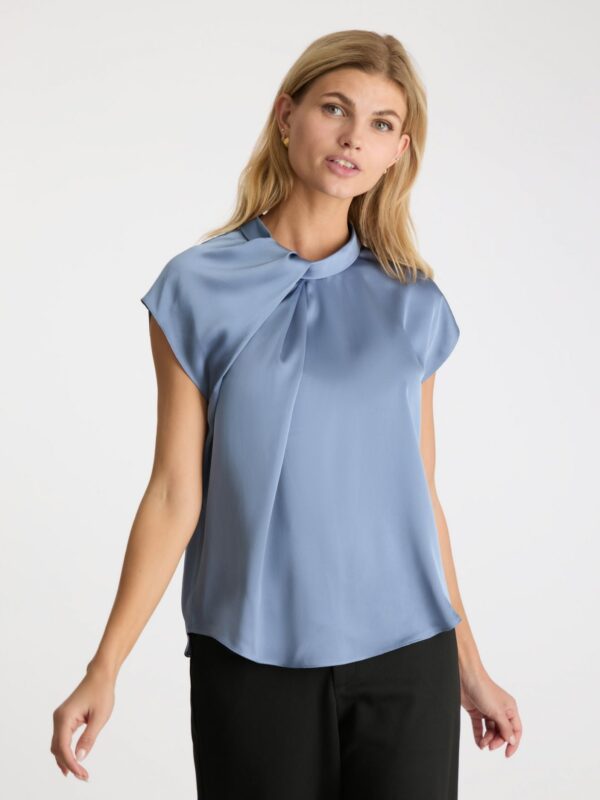 Fleur Drapy Satin Blus - Bild 3